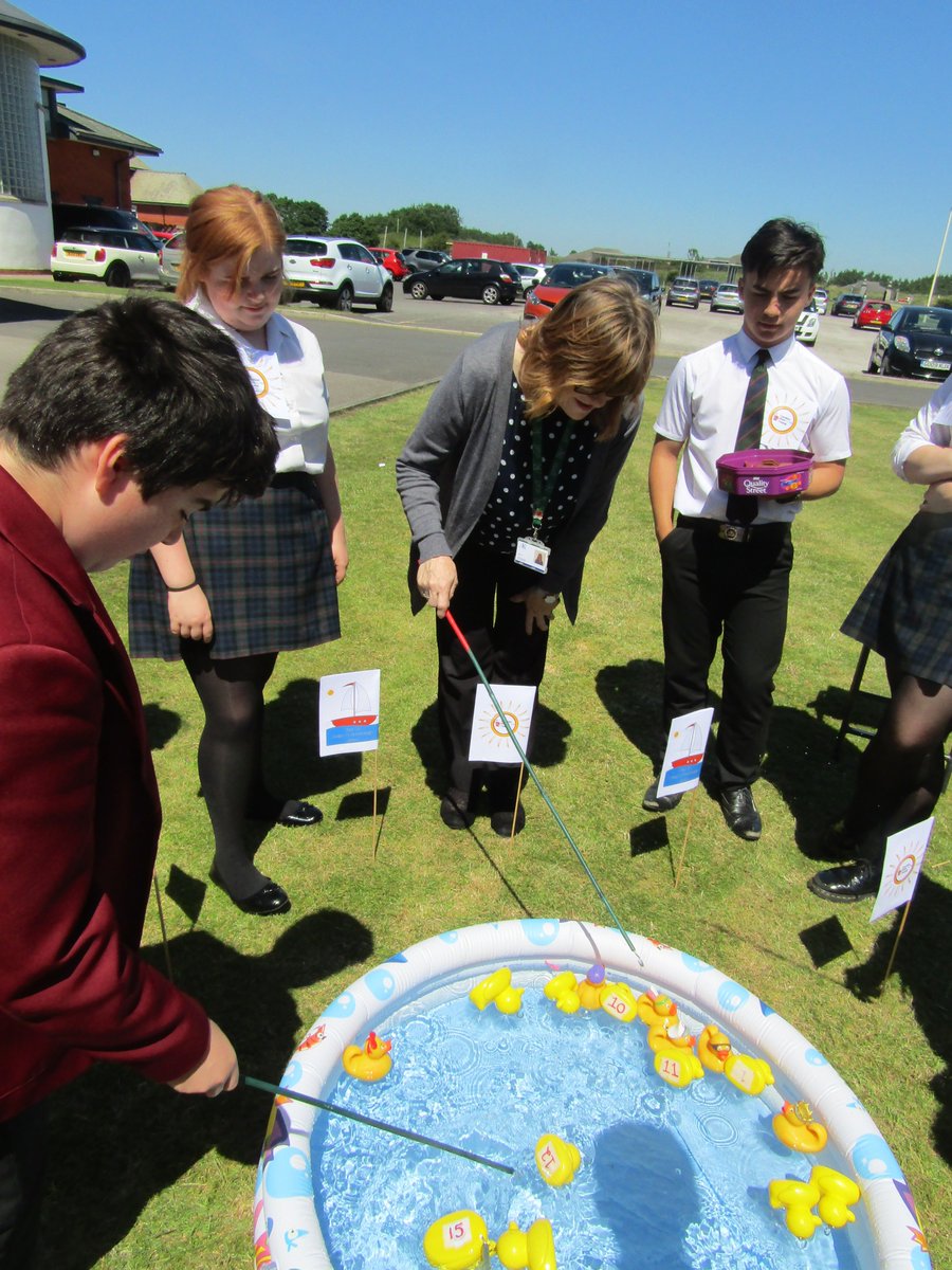 AKSDesignTech's tweet image. #OperationFloatation thanks pupils &amp;amp; staff for supporting their competition. Pupil winners to be awarded in prize giving assembly on Monday! #DesignTechRocks