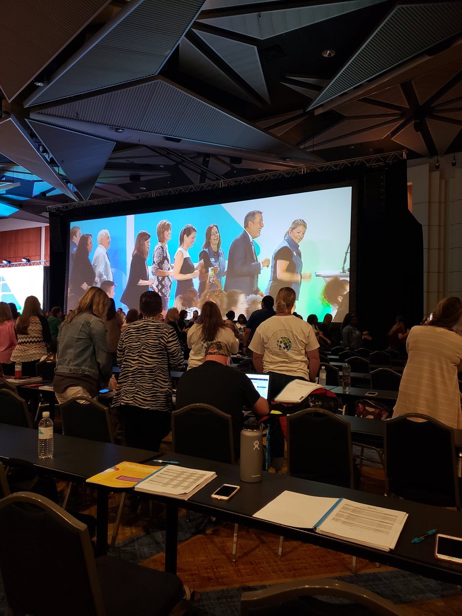 MrsWhiteKinder's tweet photo. Celebrations with the electric slide happening at PLC training! @SolutionTree #timberwolfmagic @TownsellElem #livelearngetinspired https://t.co/ShYtKVGLLx