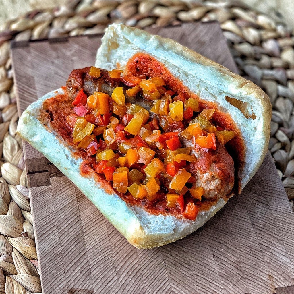 Just in time for summer, our friend @tipsywife recently made this Summer Italian Sausage Sandwich! Find the full recipe here: thetipsyhousewife.org/2019/06/26/ita… and make sure to follow her profile and page to see all the fun and delicious foods she is cooking up!
