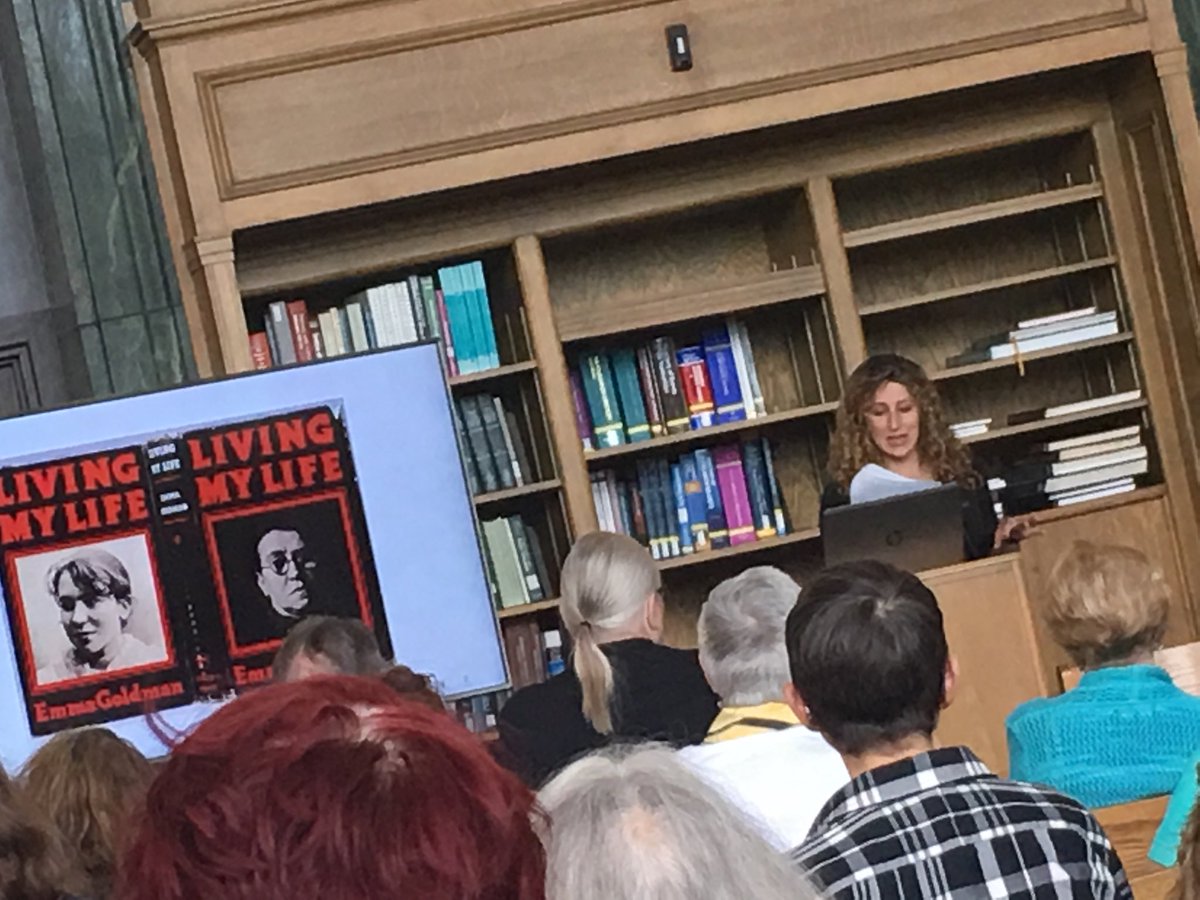 ElizabethDemers's tweet photo. Ania Aizman on revolutionary autobiography. #umichlibrary https://t.co/D3V2j1ze07