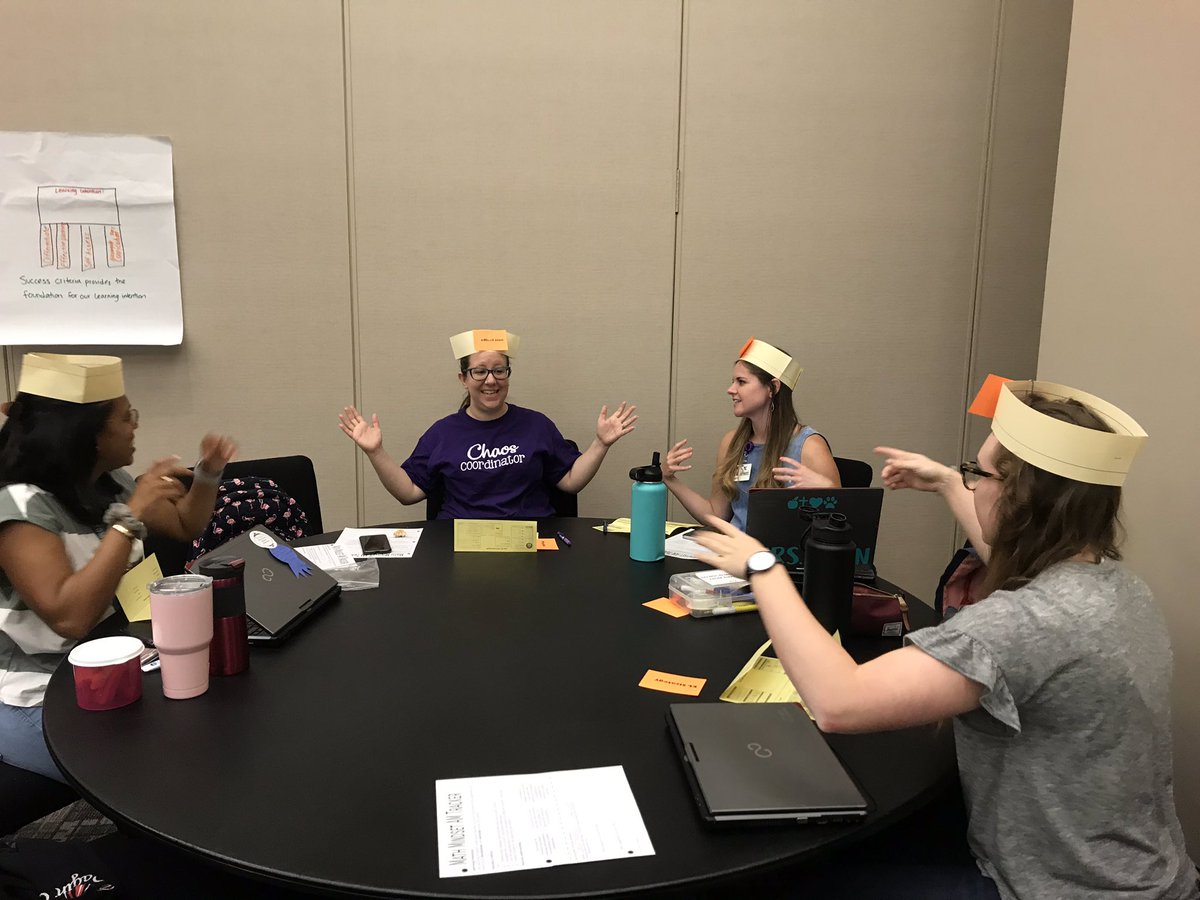 MEL0DYB0YD's tweet image. Headbands with math vocabulary! @KleinISD #kleinmath