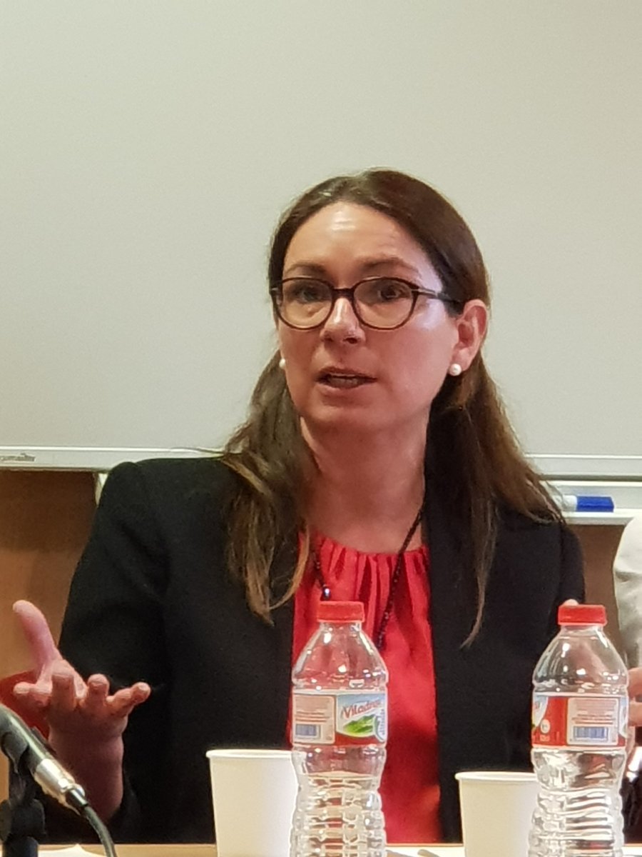 SalviRichart's tweet image. &quot; Promover la diversidad en la función de #Compliance implica que nos centremos más en las personas y su actitud en su género&quot; @LauraMollaGMR ow.ly/jX9i30p06AH #BlogASCOM #Compliance #Diversidad #DiálogosDeCompliance