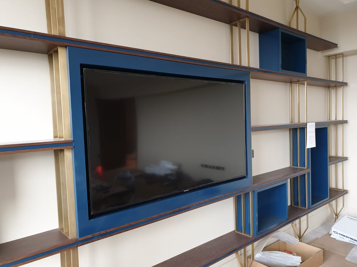 Oh this is a bit nice isn’t it. Big up to <a href="/AutomatedTV/">Future Automation</a> for their unbeatable #PS55 articulated bracket! <a href="/Samsung/">Samsung Electronics</a> #flushhhhhhhhhhh #recessedtv #installation #audiovisual