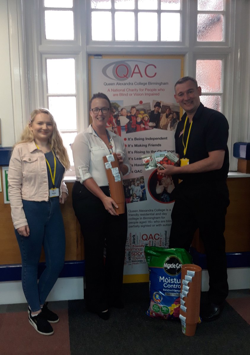 QAC_Official's tweet photo. Our #ThursdayThanks go out to @hallsgardensite for donating bags of compost, plant pots and vegetable seeds for our Summer Fete on Saturday. They visited us this week and it was great to show them around and talk to them about the different #gardening activities we do! https://t.co/N3quPA7P2H