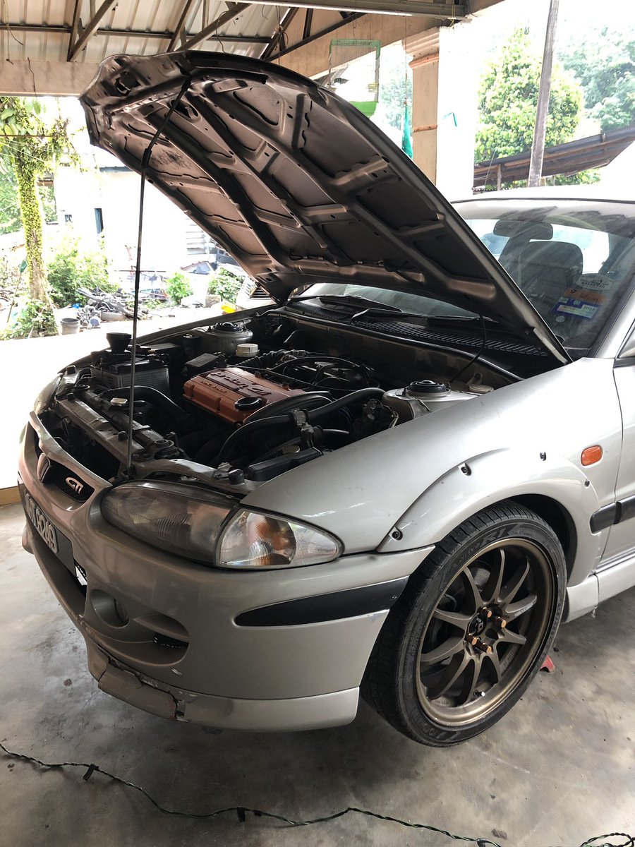 mesoLfaris's tweet photo. Hampir sethun sebek,kini beraksi kembali..motosepok 🔛,prabih skali turun 💸💸💸 #GrandTouringInjection https://t.co/6B8OjFQYTt