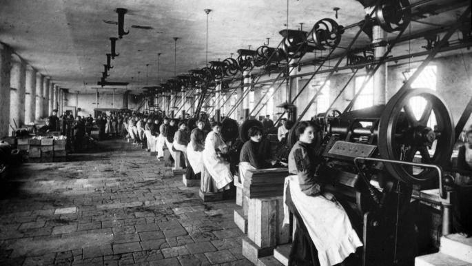 LimerickSoviet's tweet photo. Based on wide and deep research over many years, but told in a readable way with humour and insight, the book brings to life the forgotten story of the ordinary women and men who, in the years 1916-23, strove to achieve their vision of James Connolly’s ‘Workers’ Republic’. 3/ https://t.co/QpNo5SEt0T