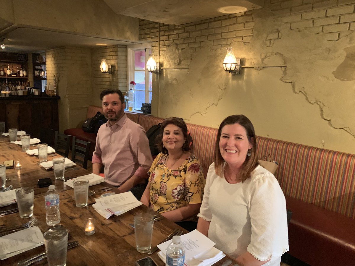 _TechScale's tweet image. @TechIndGroup breaking bread @WBENCLive #WBENCCONF