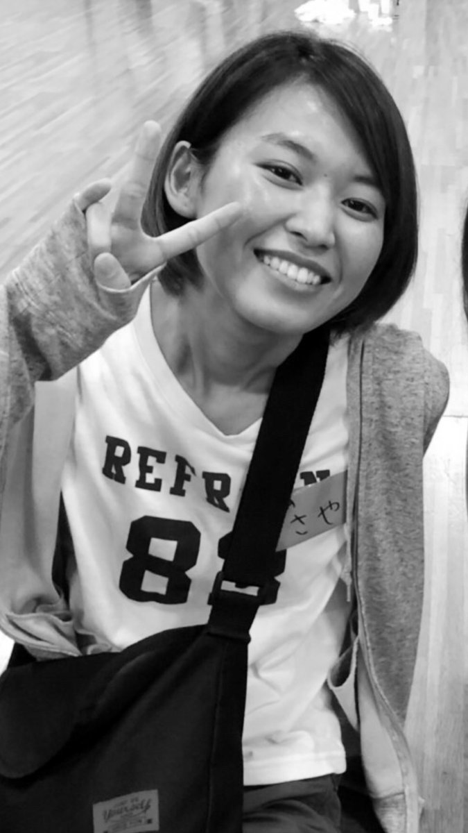 utakata_emo's tweet photo. 1週間前18日はトップのさやちゃんの誕生日でした！！

普段は神田の代表をしたりとしっかり者ですがお酒はチョット弱いみたい！😏

いつもバンドを仕切ってくれる彼女は一体何色でしょうか？？🎨🎨 https://t.co/vsMiSoD6us