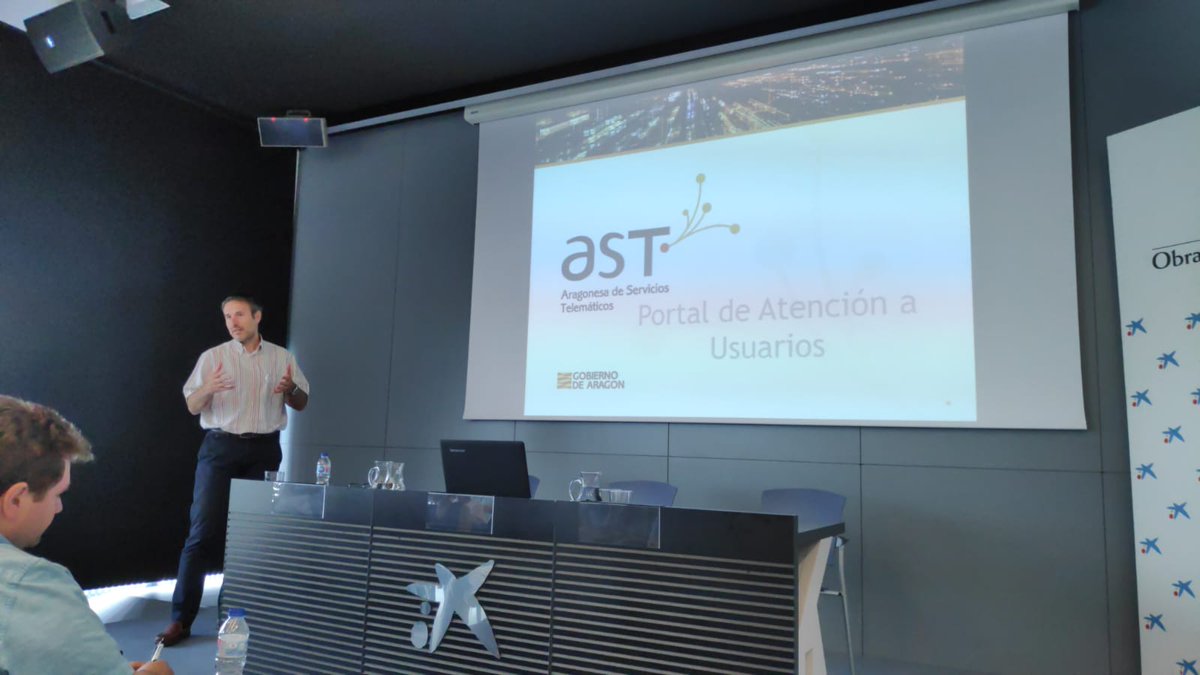 Portal de Atención a usuarios 👩‍💻👨‍💻
Trabajando por la transformación del servicio 🖥️
<a href="/jordalga/">Jordi Dalmau</a> 
#ASTForoTIC
#somosAST