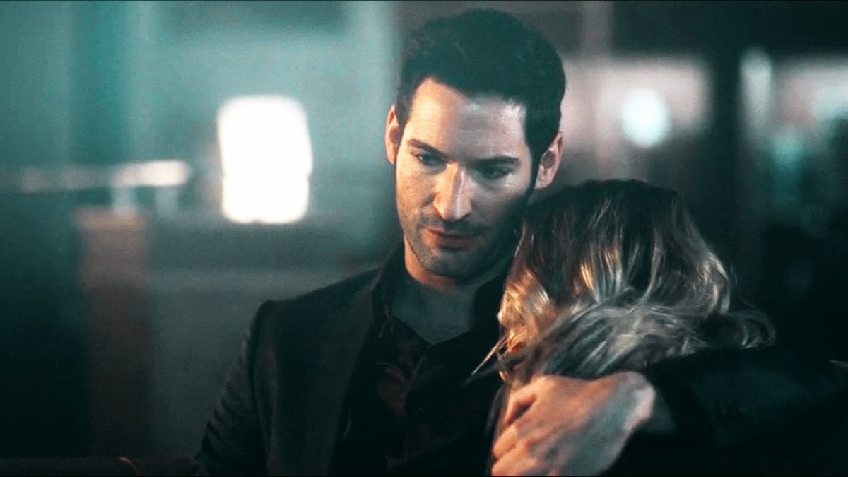 omg this scene was so good I love their friendship!! & when Lucifer said "Oh God" cannot be more ironic #Lucifer (1x10)