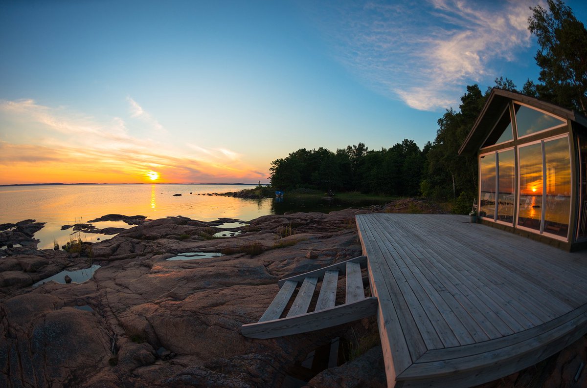 LongTravel's tweet photo. Did you know, Finland isn’t just a winter destination? 
From the Midnight Sun to Midsummer festivities, discover why Finland summer holidays are the perfect choice this year for any luxury traveller.
https://t.co/nsd6SSGC1t https://t.co/l40eeNB6XK