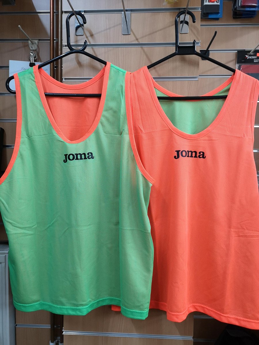 Premier Teamwear tweet media