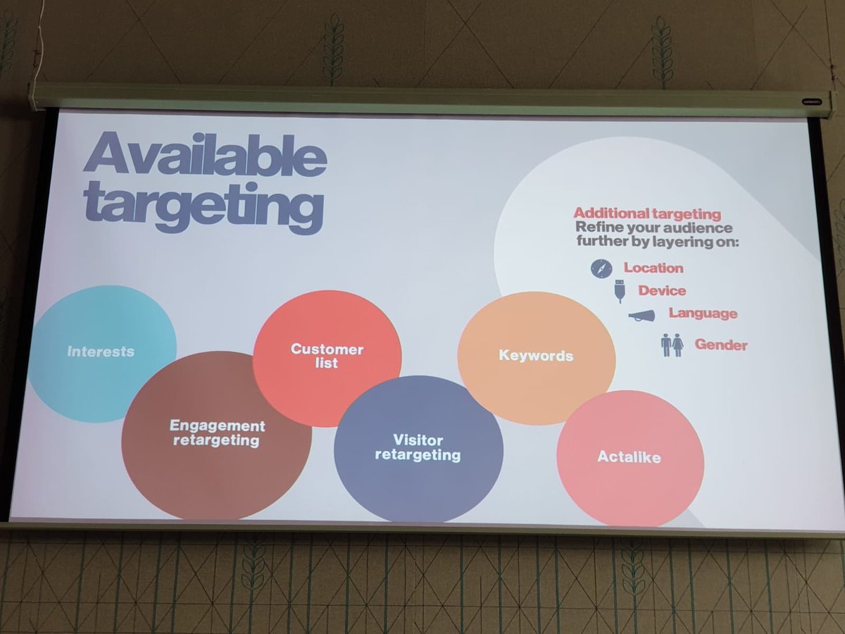 SemWerkt's tweet photo. Sessie 5 op Digital Marketing Live. De toekomst van #Pinterest als Shopping kanaal. Stacey Bockneck over het bereiken van nieuwe bezoekers en goede branding via Pinterest. #DML19 #OnlineMarketing https://t.co/PwAwU1Dcp0