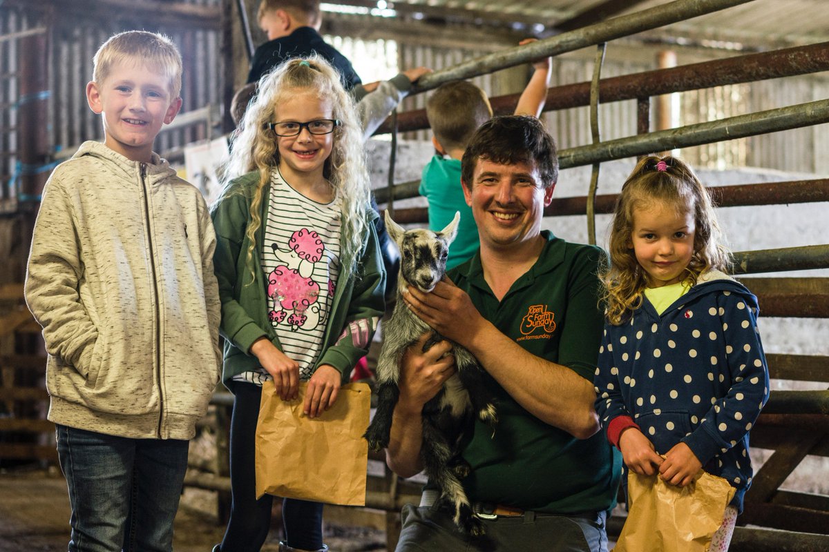 JCMandCo's tweet photo. @rebeccajdawes @fledglingfarms & @NFUS #nextgeneration chair @sw_farmer took part in volunteering at #OFS19 events earlier this month. We are proud of our team, who get fully immersed & give their all to organising, volunteering & attending events across the UK & further afield. https://t.co/G4fdBTq3OA