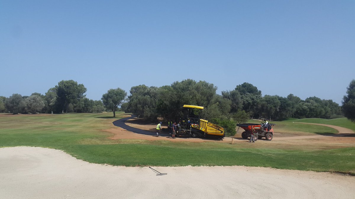 NUEVOS CAMINOS PARA BUGGYS EN EL OESTE!
Lamentamos los inconvenientes que estas obras puedan ocasionar.🚜
NEW BUGGY PATHS ON THE WEST!
Sorry for the inconveniences. 🚜