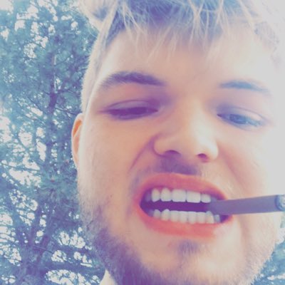 _benjuhmin's tweet photo. #NewProfilePic https://t.co/7g6WNzDTrf
