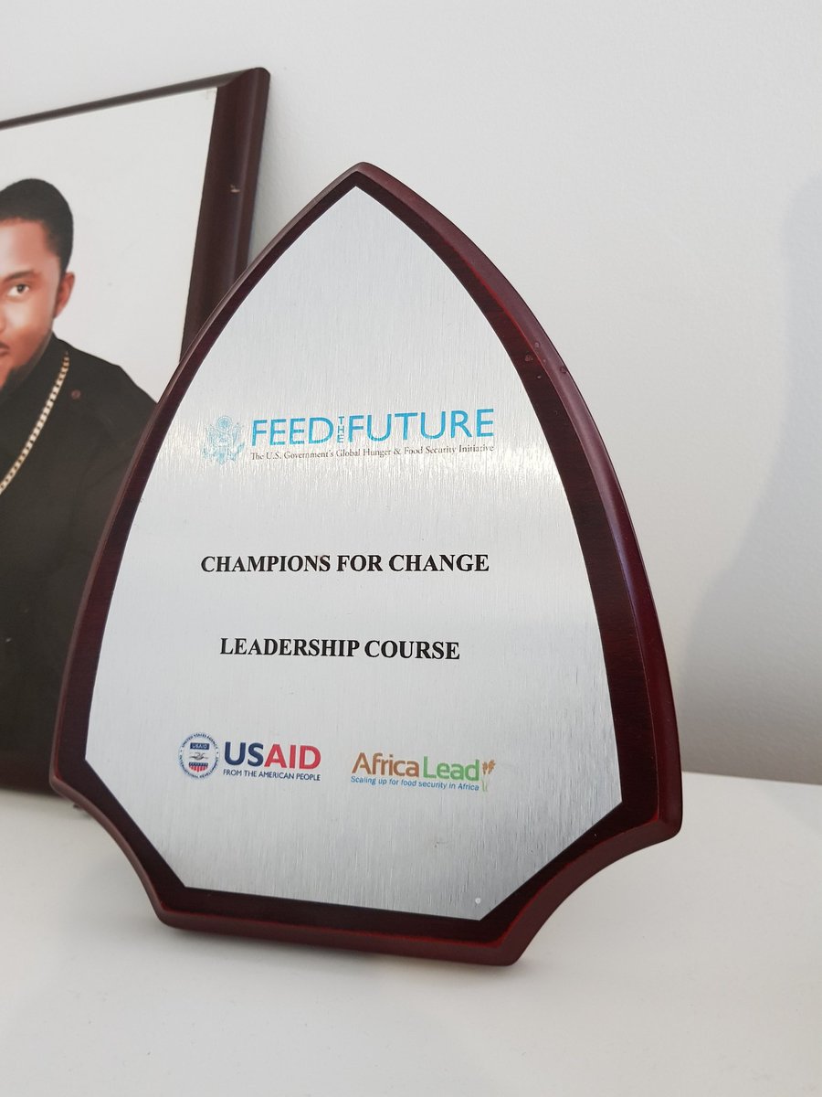 chamzeke's tweet photo. @FeedtheFuture @USAID @africaleadftf Do you remember this award to pioneers of Champions4Change leadership course in foodsec #Abuja2017? This knowledge improved my work @Action4Food &amp; I hv since completed 2 MSc's sponsored by @WorldBank ACE/ CEFTER &amp; @cheveningfco. Thank you✌ https://t.co/pZ4mxZ8gdS