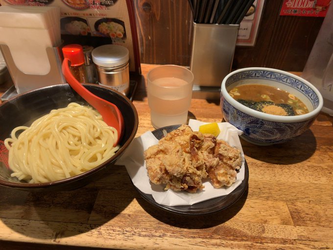 けんぞ さん がハッシュタグ 食ってみな飛ぶぞ をつけたツイート