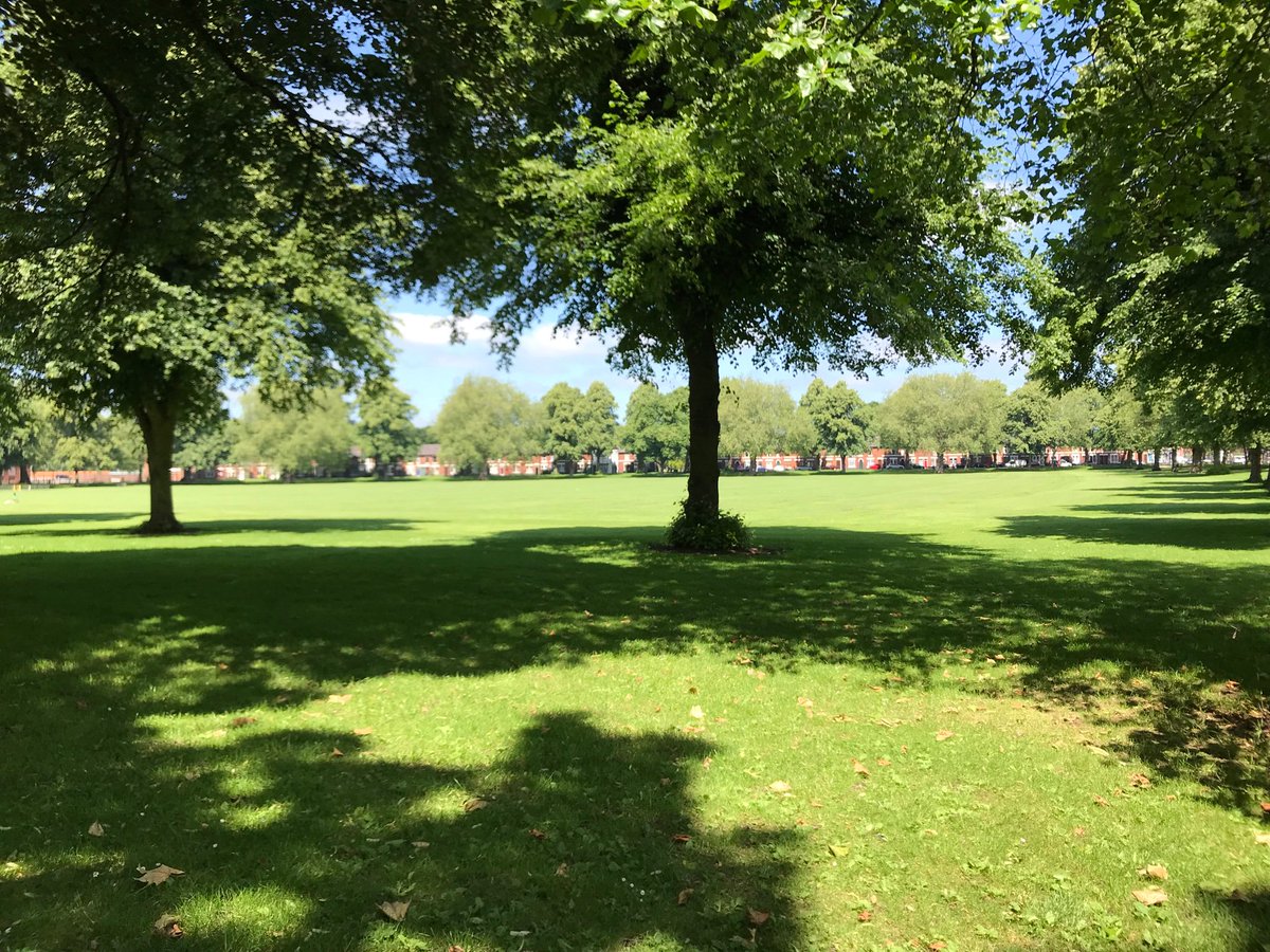 Rajtodd1's tweet image. Beautiful weather for today’s lunchtime  🏃🏽‍♀️at #chestergreen