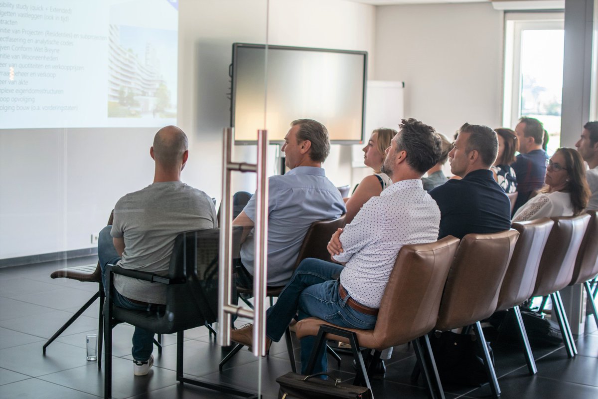 VanRoeybe's tweet photo. Eat your own cookies 🍪Vandaag delen onze experts hun kennis met sales & marketing! Dit staat er op het programma:
✅ #Dynamics365 for Real Estate & Sales
✅ 2020 Workplace #touchscreens
✅ Whiteboard session #ITinfrastructure #MicrosoftEMS
✅ Modern Workplace #Office365
✅ .. https://t.co/sJ8KP0LtJN