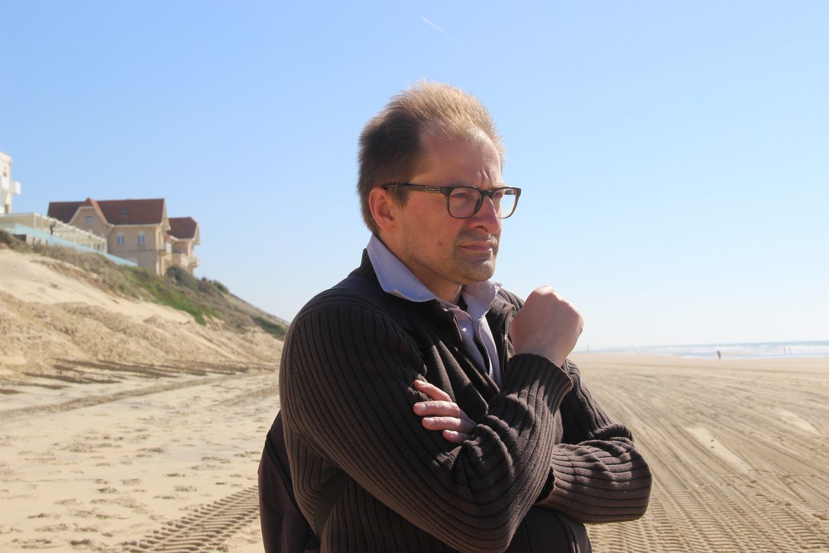 ccgrandslacs's tweet photo. [ÉROSION CÔTIÈRE]
↪️Retour sur l'interview de @VBawedin, chargé de mission Gestion du trait de côte et Planification à la @ccgrandslacs et notamment de la #conference #débat organisée ce 📆samedi à #Biscarrosse plage à 14h 🕑 sur cette thématique !
https://t.co/IiIUpYLQnd https://t.co/OlL74RiSp6