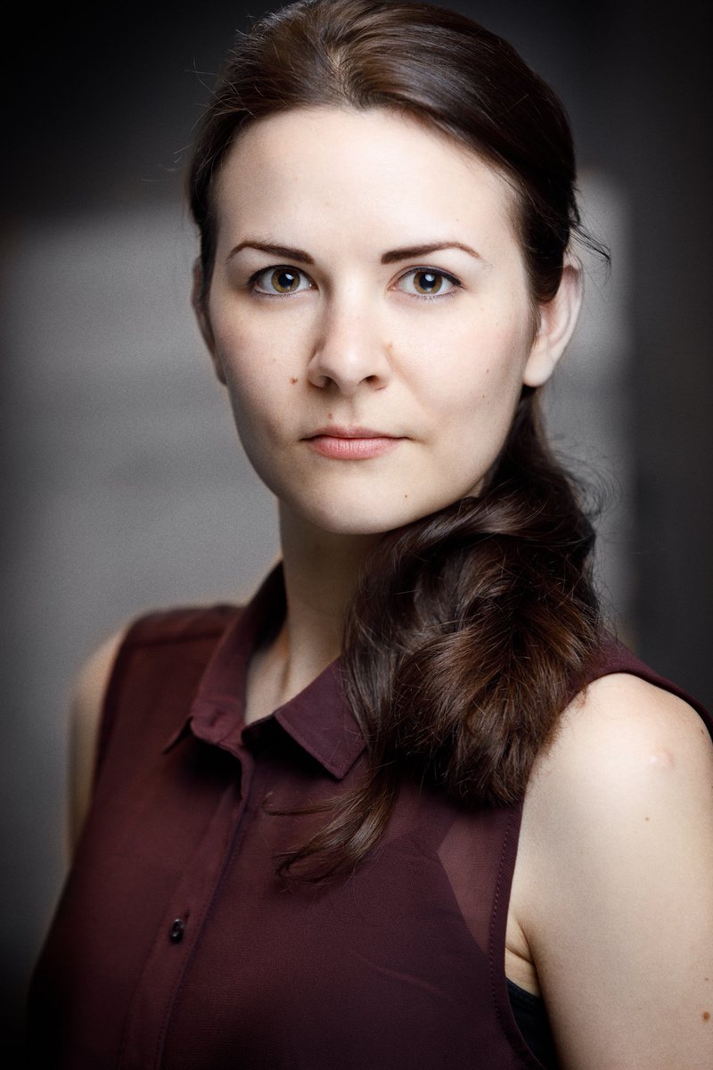 ZoeLambrakis's tweet photo. Shots shots shots 📸

Thanks @Veit_Photo for the update! #headshots #newheadshots #lookatthatface #castmenow https://t.co/lRBrSasuon