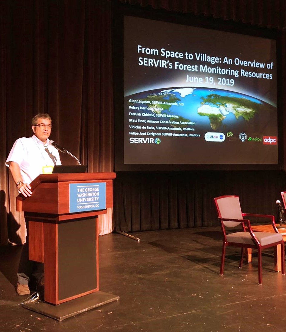 simonestaiger's tweet photo. How revolutionary is the latest technology to reduce #deforestation? @SERVIRGlobal experts on ecosystem management and land-use change attend 2019 #GFWSummit https://t.co/AbB9Z5uYZJ @sig @glennhyman #SERVIRamazonia #DataIntoAction https://t.co/Licoq3fmnM