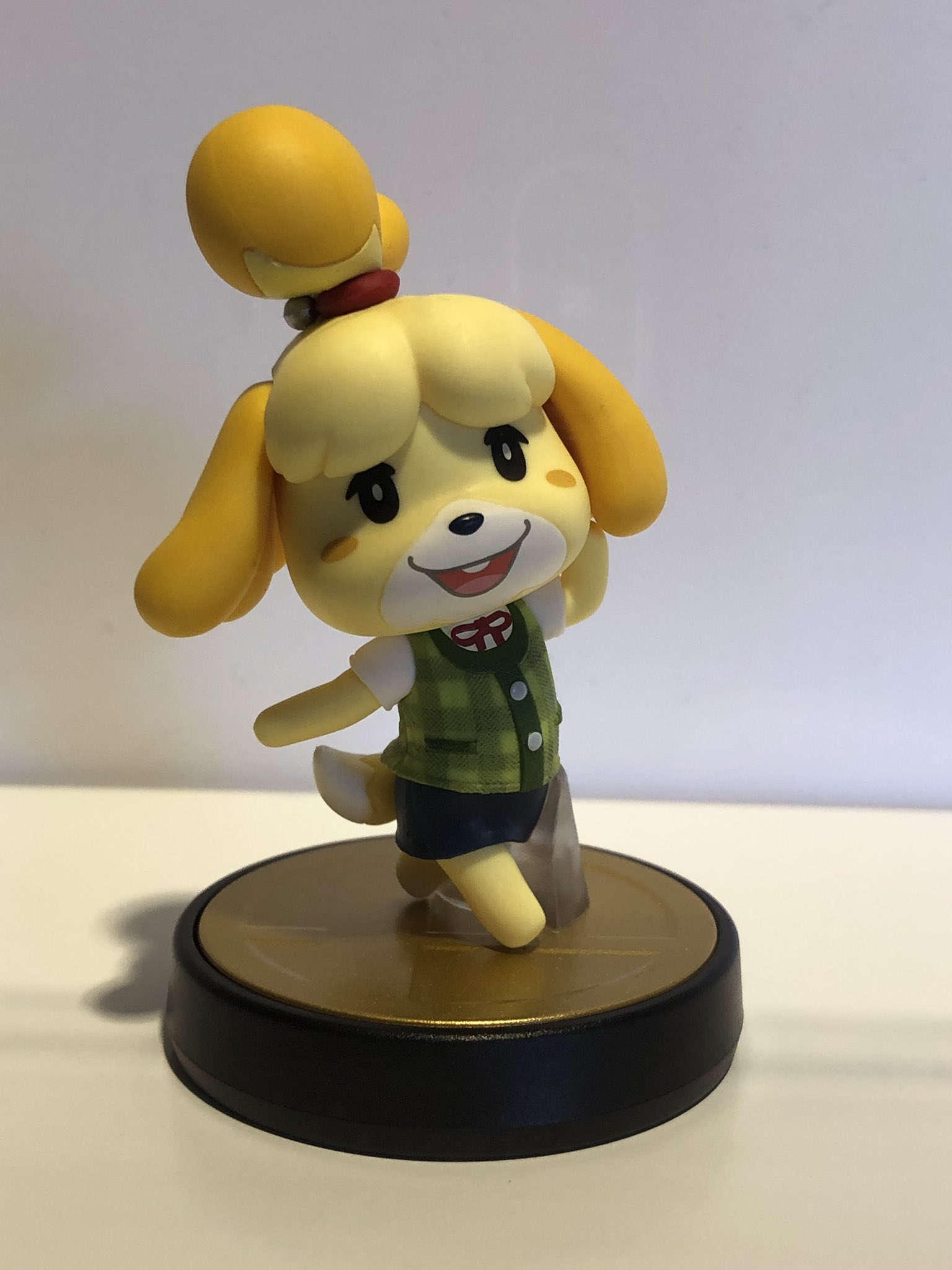 K. 🔜 Gamescom on Twitter: "Super Smash Bros. series amiibo pictures - Isabelle https://t.co/Ix6U7ahgNd" / Twitter