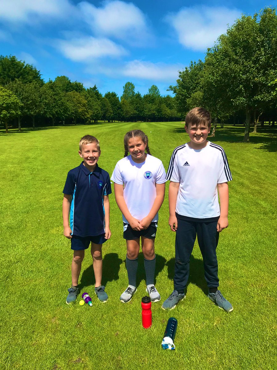 SportMPA's tweet photo. With @stuwarrengolf this afternoon at Humberston country club competing for the summer schools cup😁☀️@MiddlethorpePri https://t.co/V3gY6IrBAd