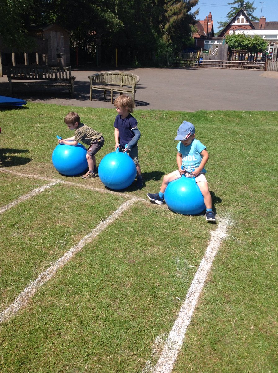 FirClassFF's tweet photo. A few pictures of our little go at a sports day activity. The children Loved it!! https://t.co/FacE81PluS