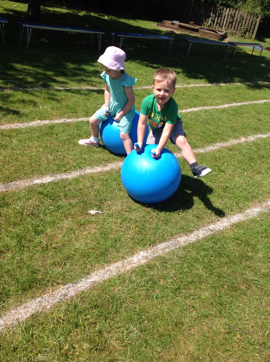 FirClassFF's tweet photo. A few pictures of our little go at a sports day activity. The children Loved it!! https://t.co/FacE81PluS