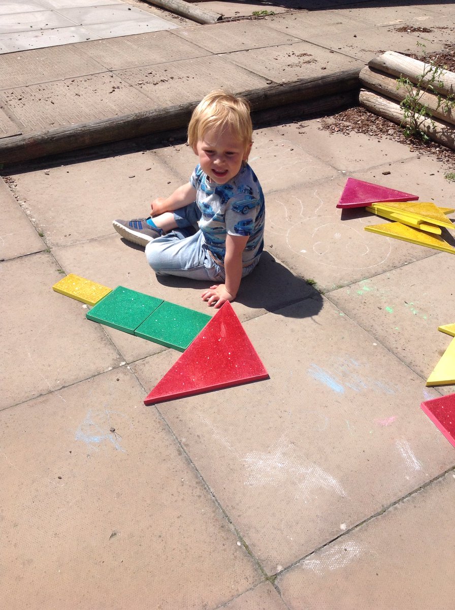 FirClassFF's tweet photo. Using the outdoor foam shapes to make 'Rockets' ready steady....blast off! 🚀 #whatablast https://t.co/3PPkNUyQC5