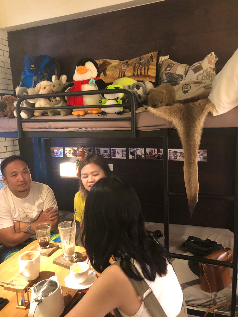 mayu121's tweet photo. 以前お邪魔した #AussieCafe @ #中山國小 。#オーストラリア 滞在されていたオーナーのこだわり詰まりまくったインテリアに大興奮❣️AUで長期留学・ワーホリなどで滞在されたことある方なら一つは「おー♪」って反応できる要素あると思います🤩置かれていたパンフに #エスペランス があったのは熱い🇦🇺 https://t.co/AgomwJg3id