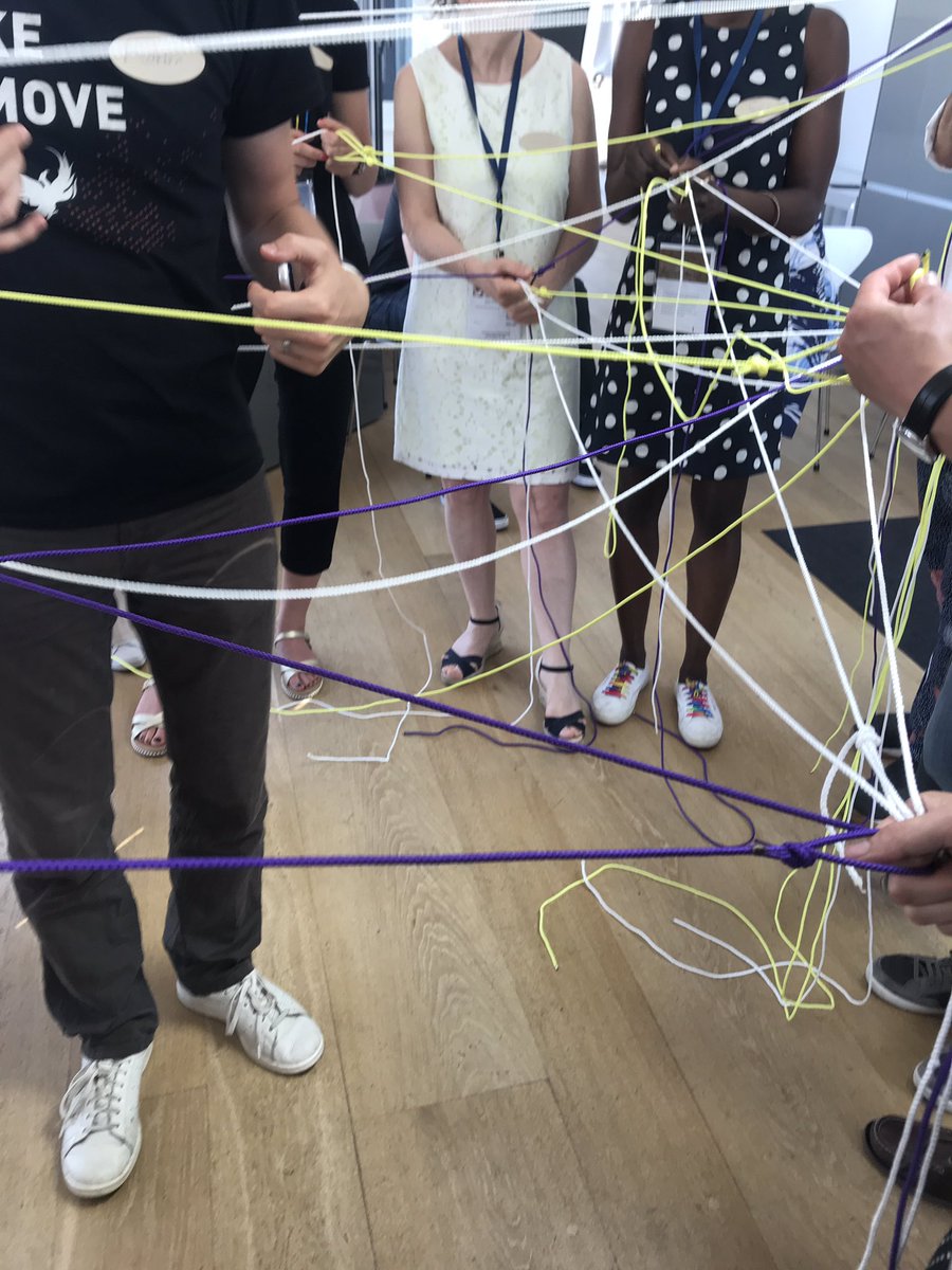 Observer les écosystèmes naturels et apprendre de leur fonctionnement pour améliorer la vie des organisations : merci Irene Alvarez <a href="/creamontblanc/">CREA Mont-Blanc</a> de cet atelier inspirant sur le #biomimetisme ! #tiadcamp @d2si #innovation