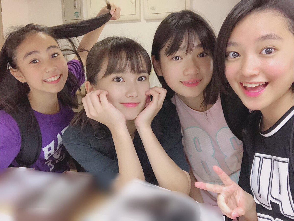 sd_okinawa's tweet photo. いよいよ!明後日は、愛踊祭ー😝😝みんな!来てね💕💕
By 真子
#PRM18 #心侑妃 #紅帆 #真子 #結菜 #スターダストプロモーション #スターダスト沖縄 #愛踊祭2019 https://t.co/tVyTs2AKG3