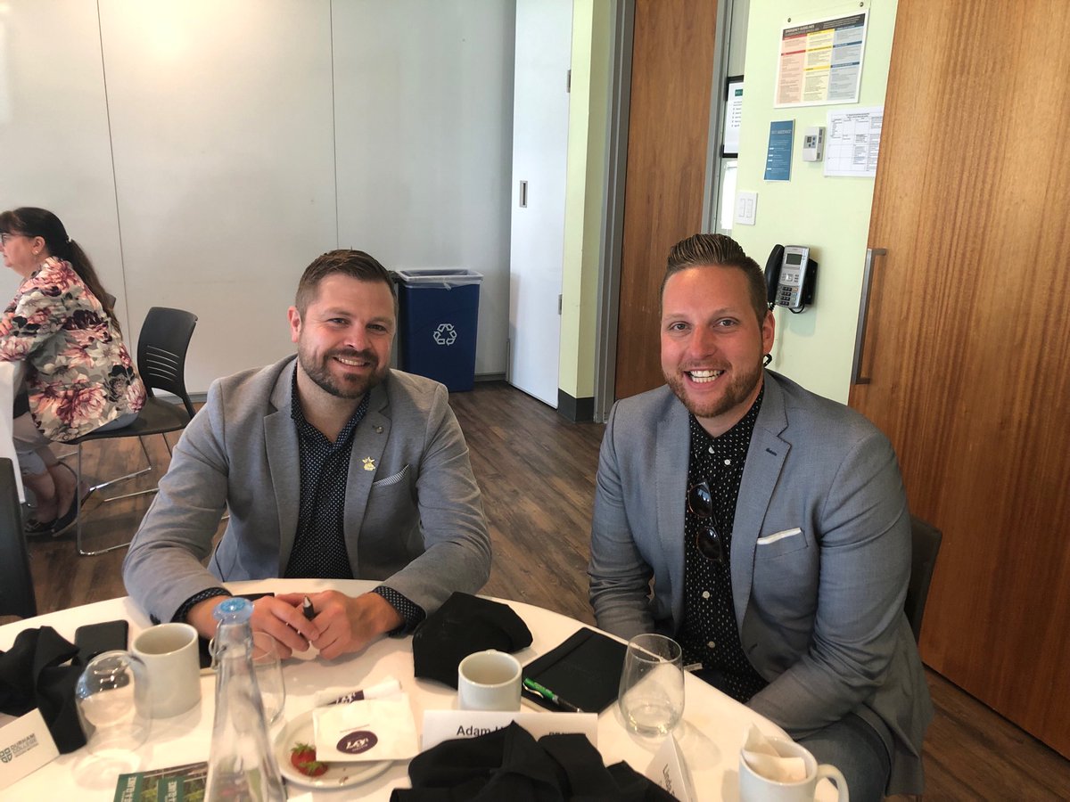 LindaFlynn098's tweet photo. They got the wardrobe memo for the ⁦@durhamcollege⁩ strategic planning session. ⁦@stumcreynolds⁩ https://t.co/RoBP7Xqsik