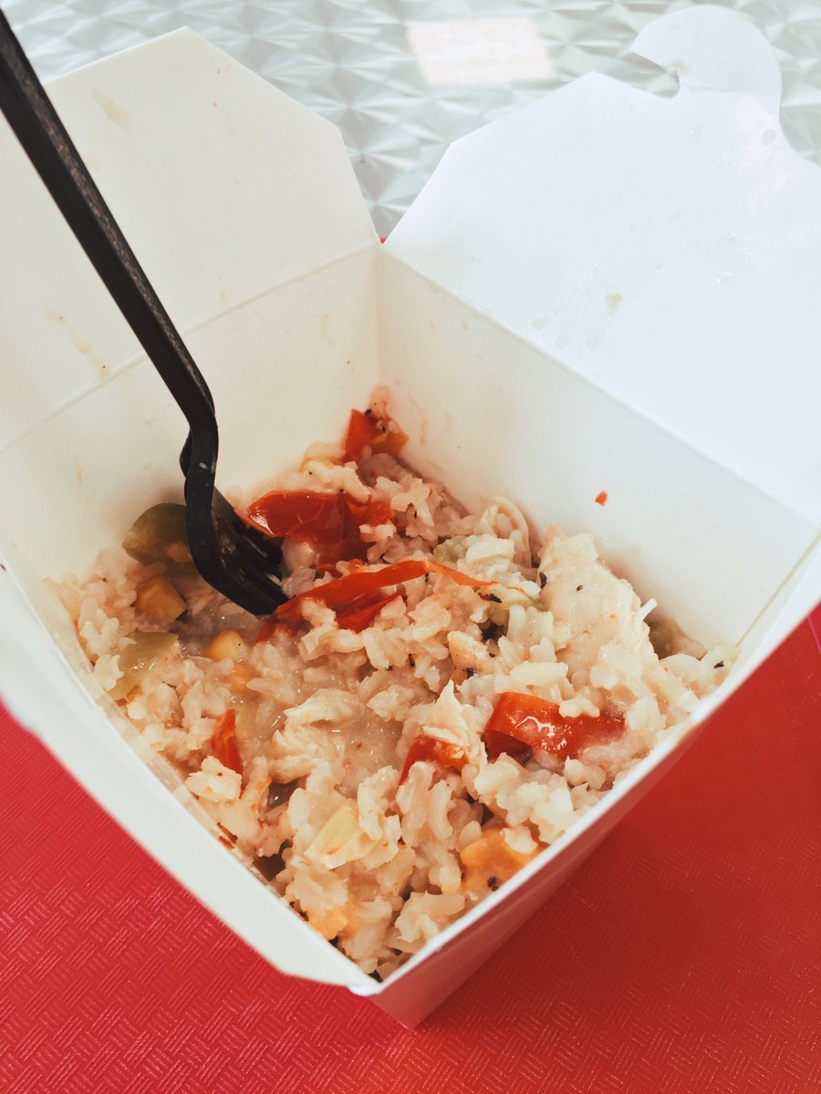 pauljohnsontog's tweet photo. Takeout #special @FitFoodShack #garlic #chicken #food https://t.co/31OWlco1OI