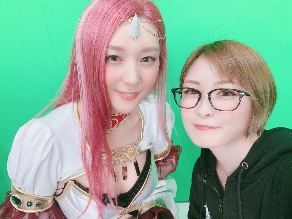 sirokurochannel's tweet photo. 今日は私服でした٩( ᐛ )و
これからアフタートークはじまるよ☺️✨
よろしくお願いします!!
本編御視聴ありがとうございました!
【FFBE】FFエクスヴィアス公式生放送〜情報の間〜 # 39 https://t.co/I3SgAj4O2b
#fFFBE https://t.co/LbfSpDFzL4
