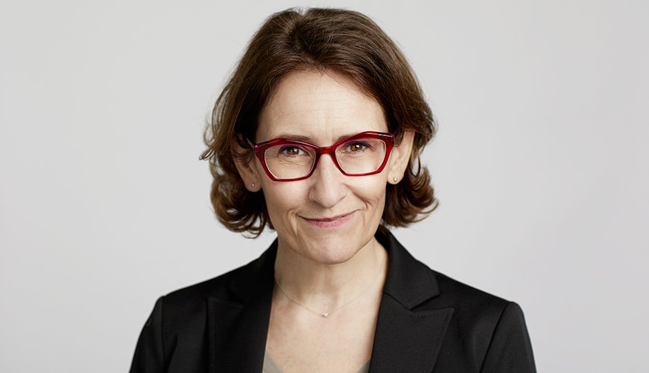 FRQS1's tweet photo. Nomination de Carole Jabet à titre de directrice scientifique du @FRQS1 @SciChefQC | https://t.co/vmbu2If9Wo https://t.co/tT2u6LGjtz