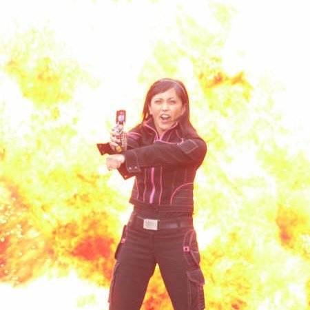 Rhoda Montemayor RANGER DA VIDA REAL💗 Em Apoio Ao Cancer Research