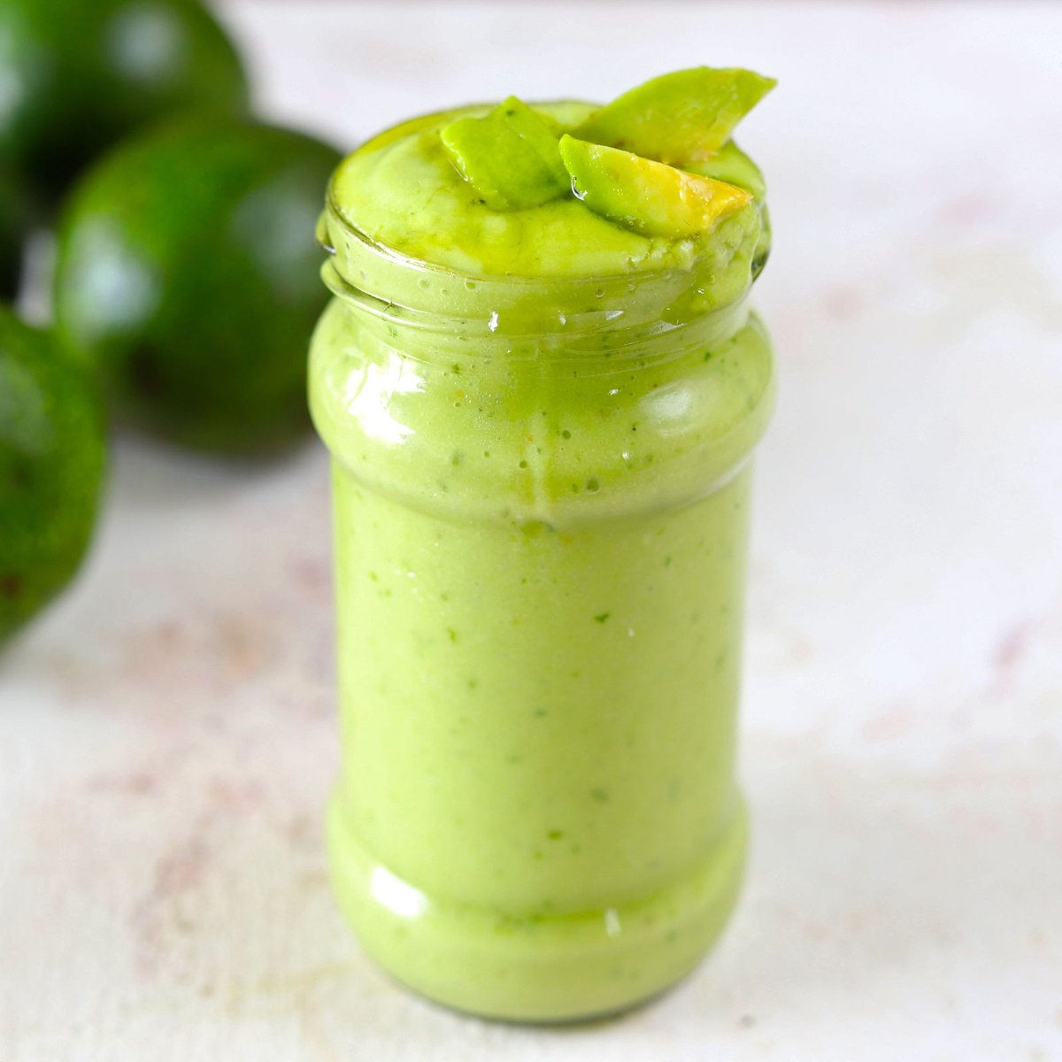 BigBazaar's tweet photo. The perfect food for every mood! This Avocado smoothie is nutritious, fruity and an instant energy booster!

#bbfresh #bigbazaarfresh #bigbazaar #fresh #freshfruit #freshveggies #freshvegetable #freshrecipe #healthy #foodie #foodgasm #foodporn #tastytreat #avocado #avocadorecipe https://t.co/1DwE4wQH3m