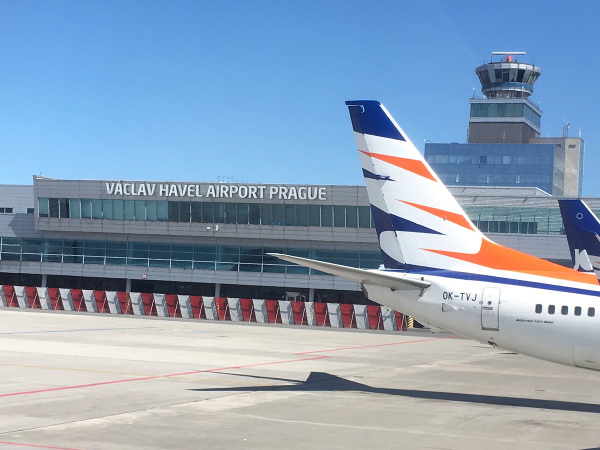 Pybrehier's tweet image. Swiss Air flight to ZRH with 1 hr delay or more, on my way back from @RedHatEMEA Partner Conferences Prague. Was great. Thank you so much RedHat team! #strongertogether #open4tech @dbiservices #seeyousoon