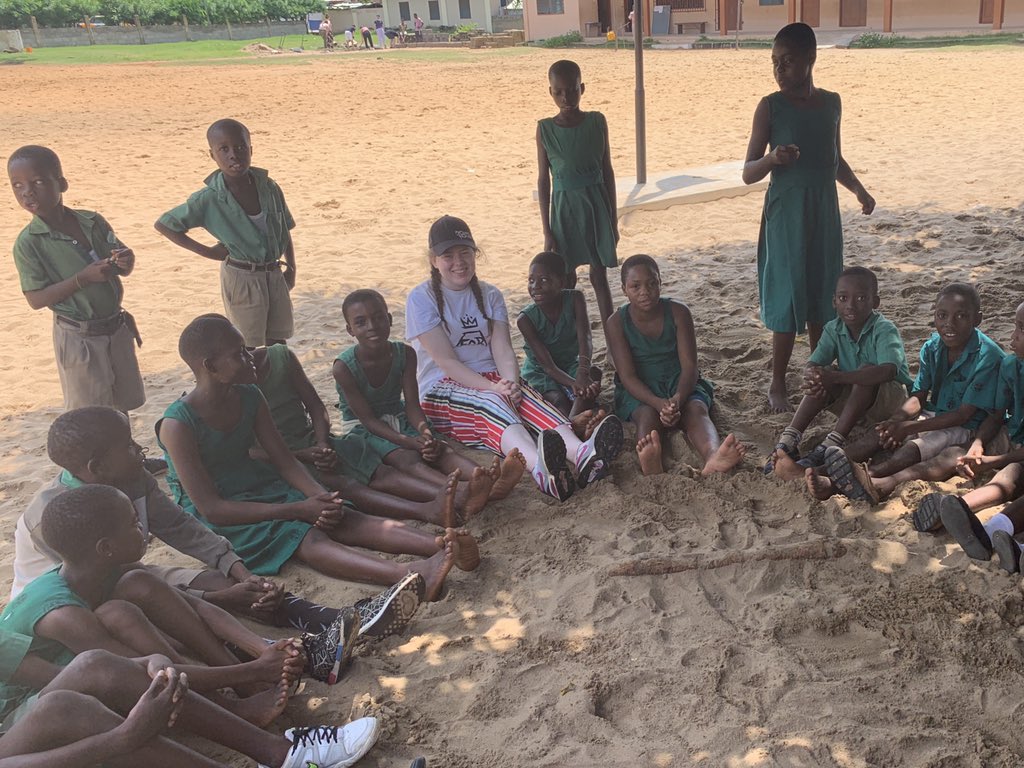 TripHGS's tweet photo. Great effort from the teaching and construction groups at Woe today. #HGSGhana https://t.co/mS1o6y1TEy