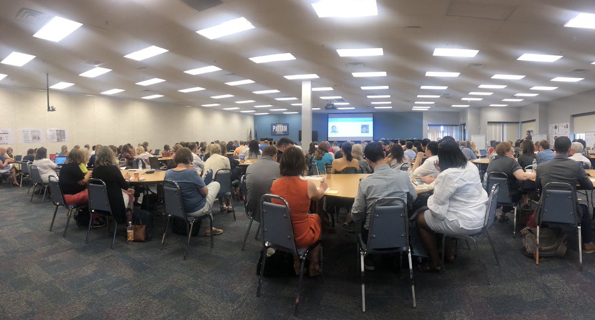 trendabelle's tweet image. #CSForAllPA conference is happening! @bernardharrisjr CEO of @NMSI opening us up!