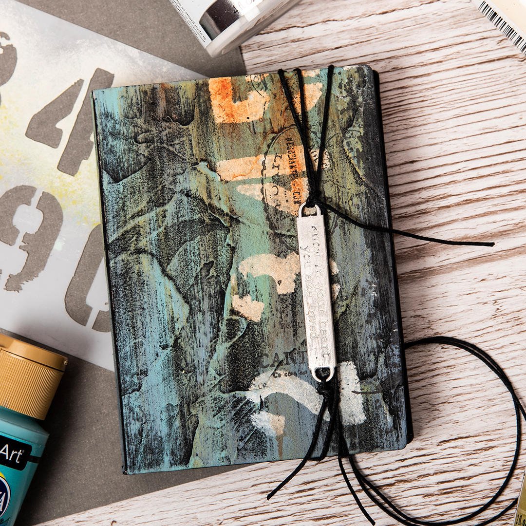 sizzix_official's tweet photo. You can never have too many notebooks! 📖🖊
Make this here: https://t.co/ZsPXyLeeme
#sizzix #diynotebook #journaling #makersgonnamake https://t.co/opn8ofH60B