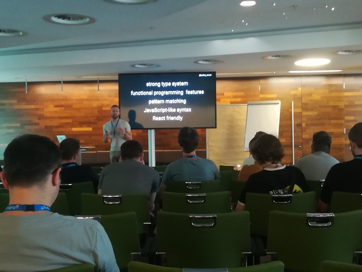 tlehwalder's tweet image. Nice talk about #reasonml at #ejs19 from @coding_lawyer. Slide sums up good reasons for using reason