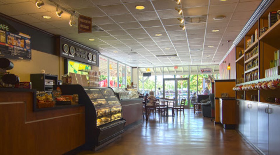 IslandJavaCafe_'s tweet image. Looking for a quiet place to study, work, and of course, dine &amp;amp; sip? Look no further.

islandjavasanibel.com #sanibel #sanibelisland #fortmyers #swfl #florida #cafe #coffee #customerservice #dining #yum