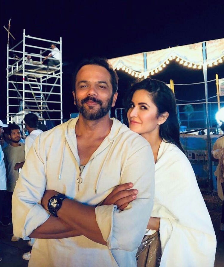 #Sooryavanshi Team with Katrina Kaif and her famous #towelseries