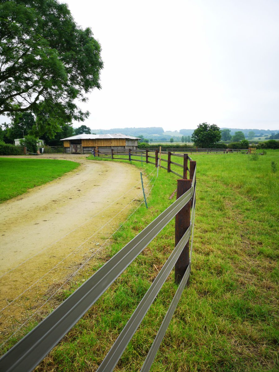 Wattplastics's tweet photo. Another outstanding install job completed by Heslop Fencing Contractors at Foulrice Farm, Brandsby.
For more information please have a look at our website page. https://t.co/CQtNK7GDsv https://t.co/3kjasYwgC8