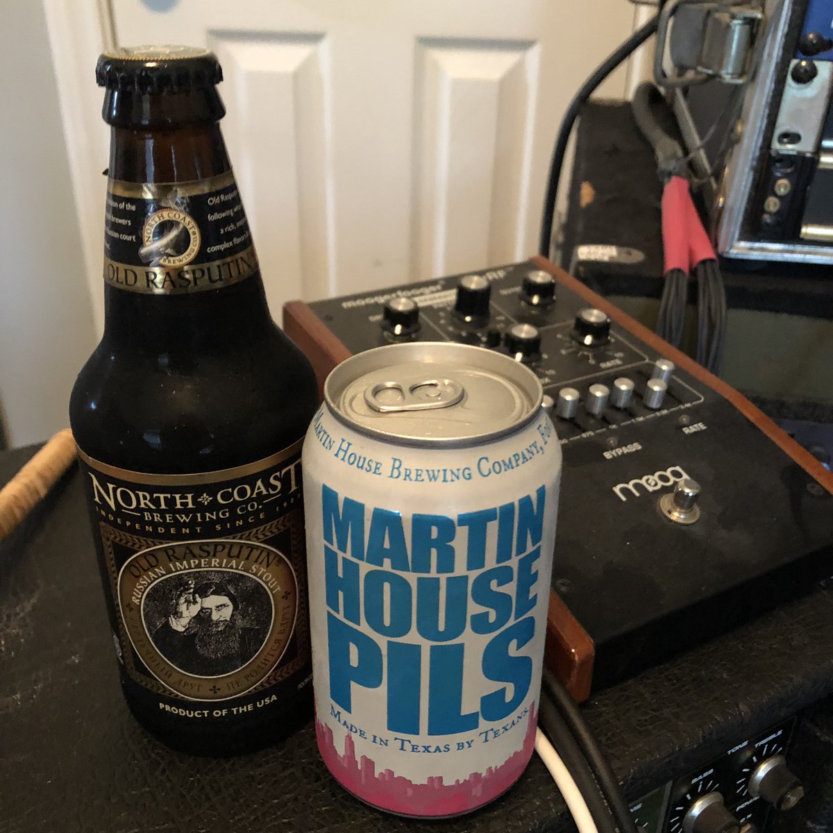 oldwaver's tweet photo. this month’s #HTWOW was fueled by @NoCoastBrewCo Old Rasputin &amp; @MartinHouseBrew Martin House Pils. 

both delicious brews lovingly provided by our brand new sponsor, @gfpackage. thanks, Goodfriend! https://t.co/mB6aj4qI10